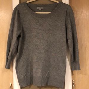 Joseph A Size L Gray Scalloped Neck Sweater